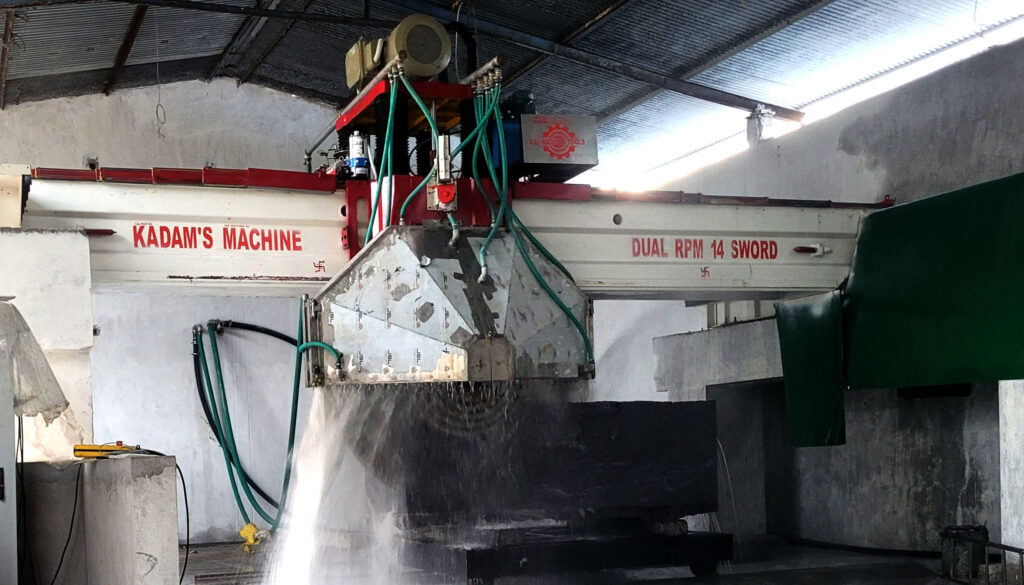 Dual RPM Sword 14 Blade Multi Granite Cutting Machine RAJ MACHINE TOOLS